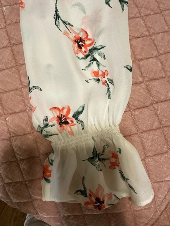 Joie Cream Blouse with Coral Floral Motif - Picture 5 of 5